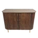 サイドボード切り抜き